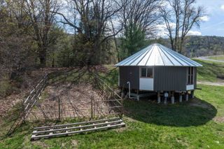 757 Weatherhead Hollow Road, Guilford, VT 05301