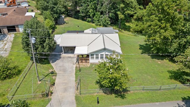 4317 Bass Mchan Drive NE, Dalton, GA 30721