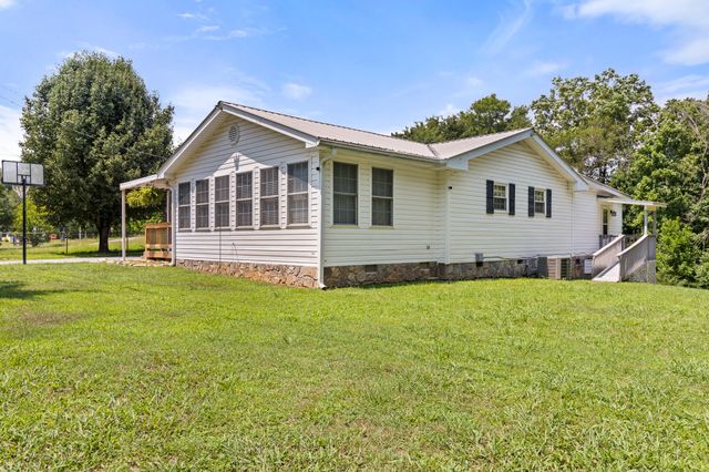 4317 Bass Mchan Drive NE, Dalton, GA 30721