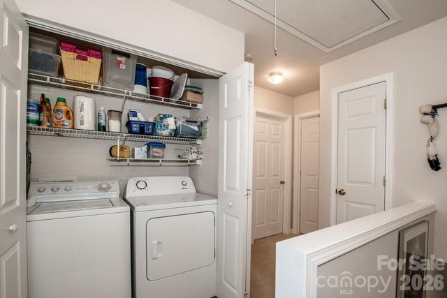 3233 Mannington Drive, Charlotte, NC 28270