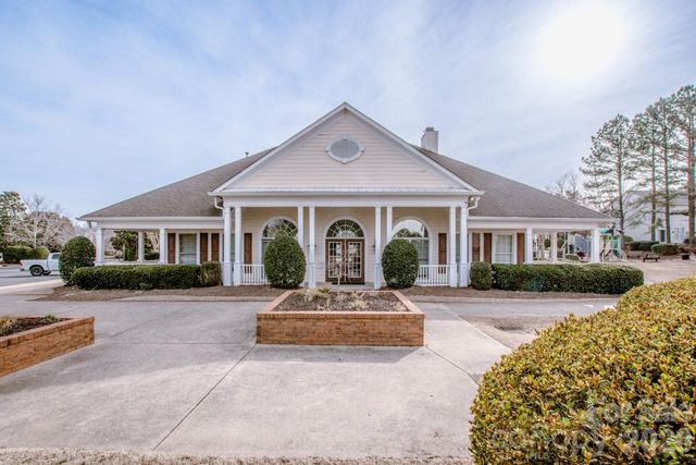 3233 Mannington Drive, Charlotte, NC 28270