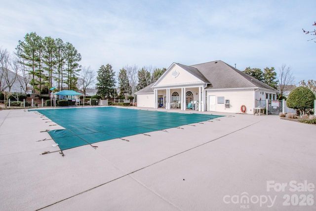 3233 Mannington Drive, Charlotte, NC 28270