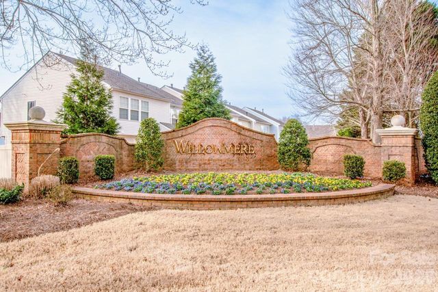 3233 Mannington Drive, Charlotte, NC 28270