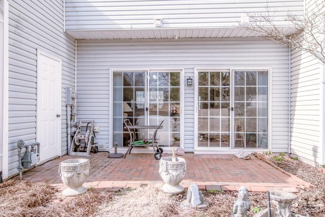 3233 Mannington Drive, Charlotte, NC 28270