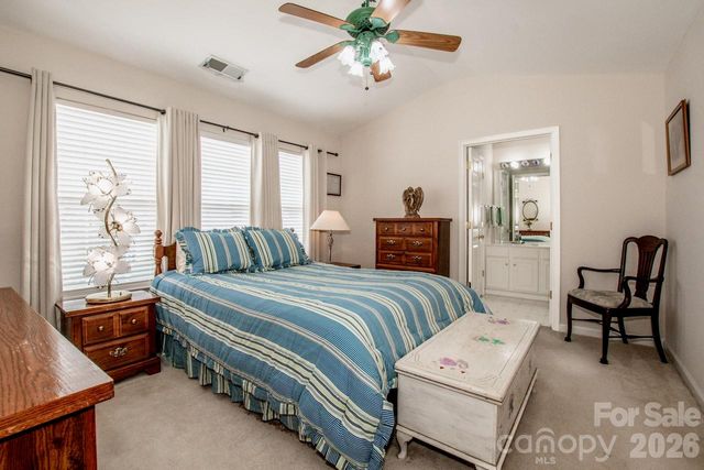 3233 Mannington Drive, Charlotte, NC 28270