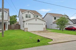 7423 Emma Lou St, Houston, TX 77088