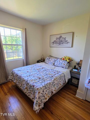 2416 Nathan Street, Kingsport, TN 37664