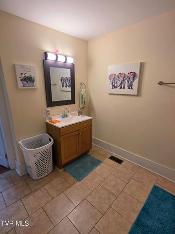 2416 Nathan Street, Kingsport, TN 37664