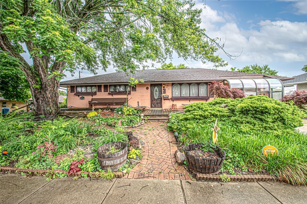 4817 Nelapark Drive, Dayton, OH 45424