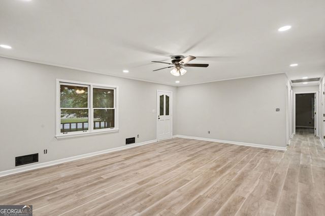 582 Highway 81 W, Mcdonough, GA 30253