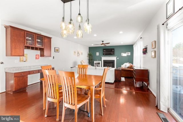 9316 LAUREL OAK DR, Fredericksburg, VA 22407