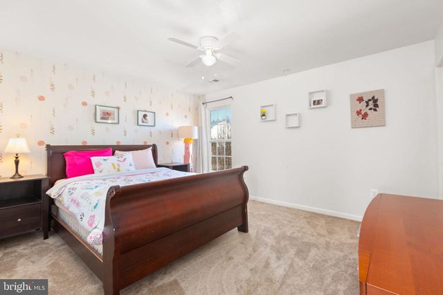 9316 LAUREL OAK DR, Fredericksburg, VA 22407