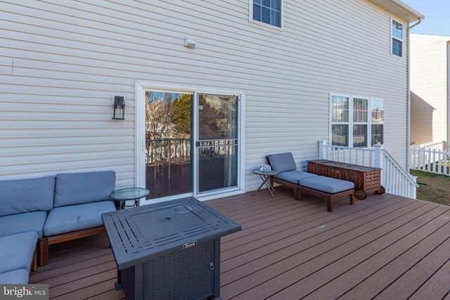 9316 LAUREL OAK DR, Fredericksburg, VA 22407