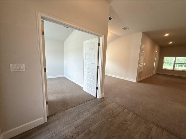 199 NW 45TH LOOP, Ocala, FL 34475