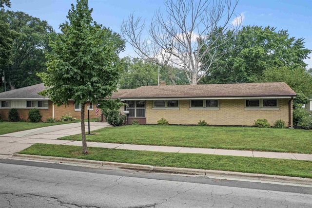818 GROSS AVENUE, Green Bay, WI 54304
