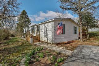 36 Hickory Hills Drive, Moore Twp, PA 18014