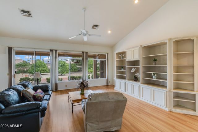 18913 N 88TH Drive, Peoria, AZ 85382