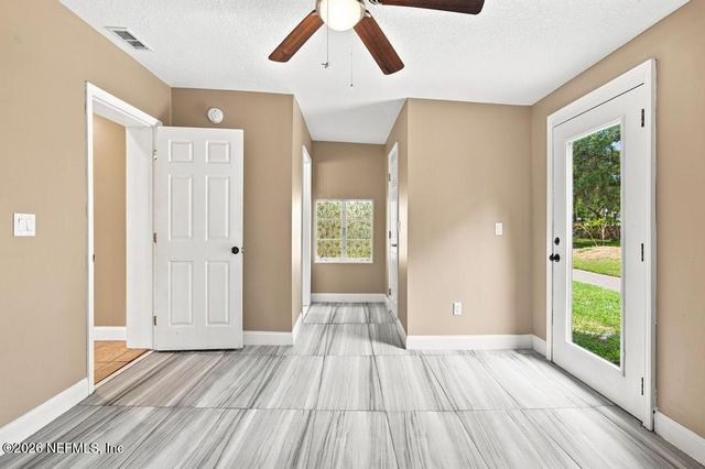 9777 CARBONDALE Drive W, Jacksonville, FL 32208