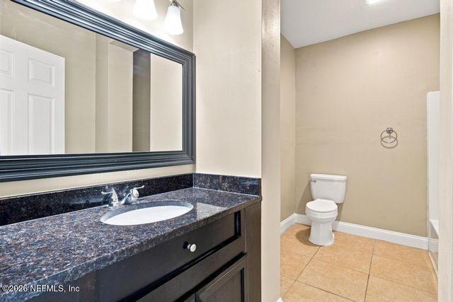 9777 CARBONDALE Drive W, Jacksonville, FL 32208
