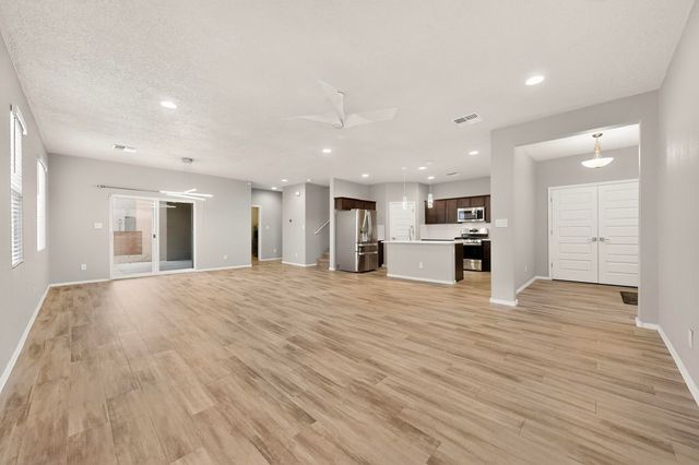 6123 Motherwell Drive SE, Albuquerque, NM 87106