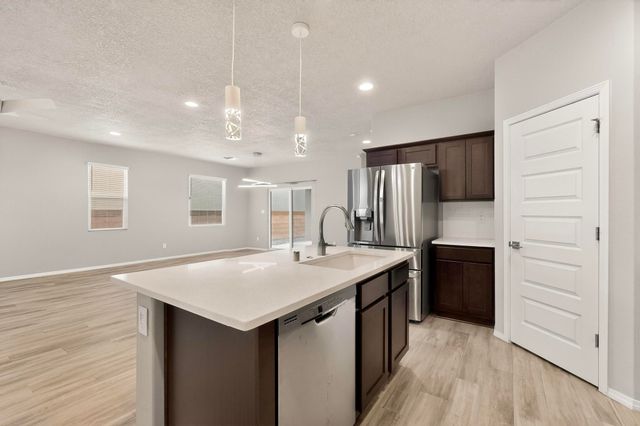 6123 Motherwell Drive SE, Albuquerque, NM 87106