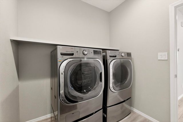 6123 Motherwell Drive SE, Albuquerque, NM 87106