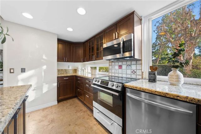 41 Hermosa, Irvine, CA 92620