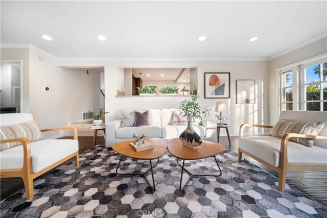 41 Hermosa, Irvine, CA 92620