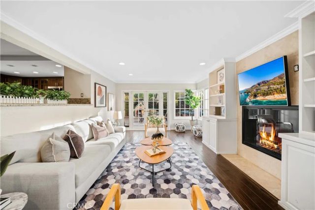 41 Hermosa, Irvine, CA 92620