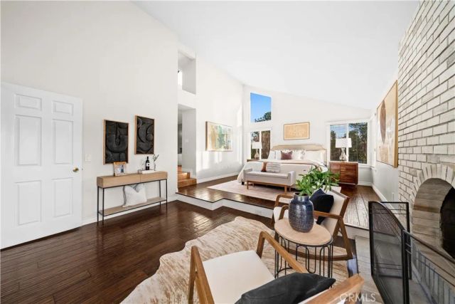 41 Hermosa, Irvine, CA 92620