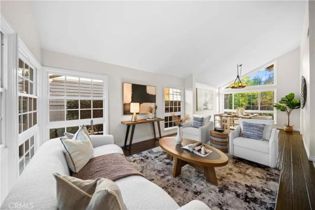 41 Hermosa, Irvine, CA 92620