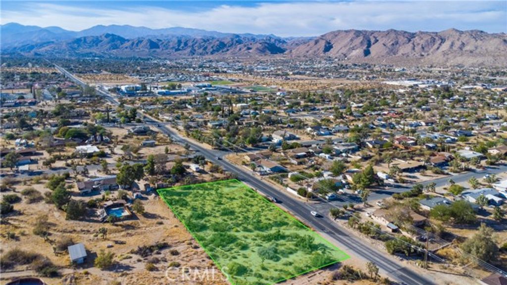 57157 Onaga Trail, Yucca Valley, CA 92284