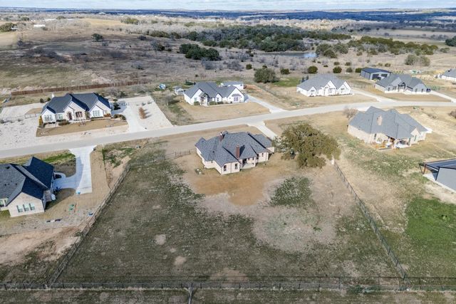 3020 Infinity Drive, Weatherford, TX 76087