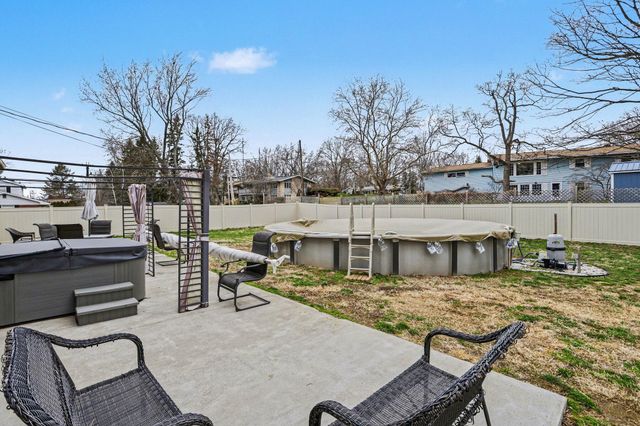 2461 Riverbend Drive, St. Joseph Twp, MI 49022