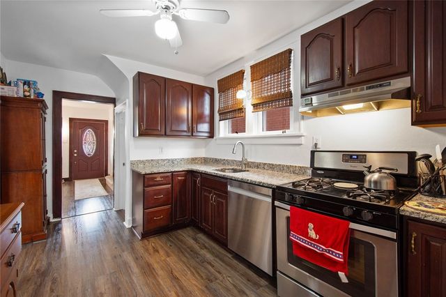 1440 Milan Avenue, Brookline, PA 15226