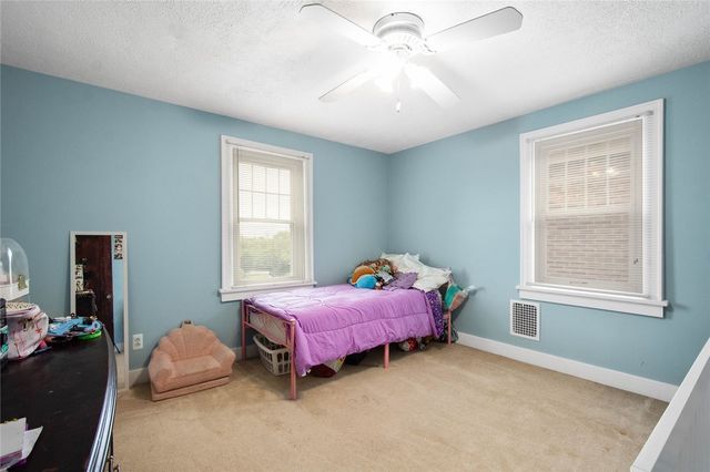 1440 Milan Avenue, Brookline, PA 15226