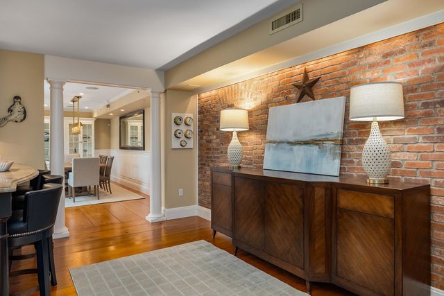 58 State Street, Portsmouth, NH 03801