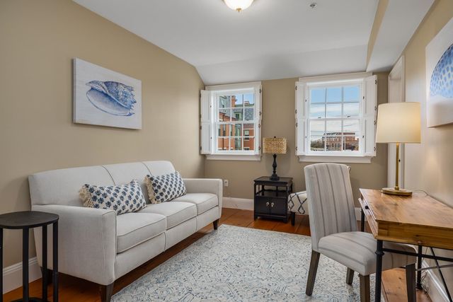 58 State Street, Portsmouth, NH 03801