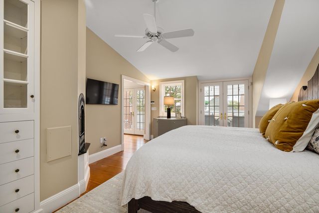 58 State Street, Portsmouth, NH 03801