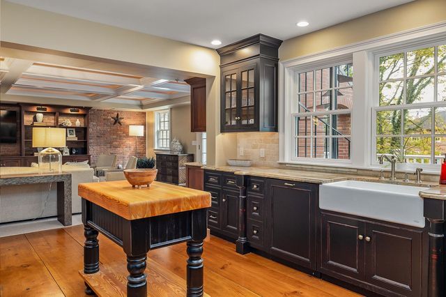 58 State Street, Portsmouth, NH 03801