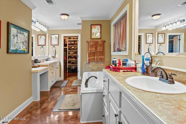 233 Rockbridge Drive, Madison, MS 39110