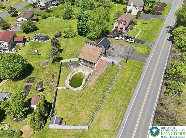 7567 Airport Road, East Allen Twp, PA 18014