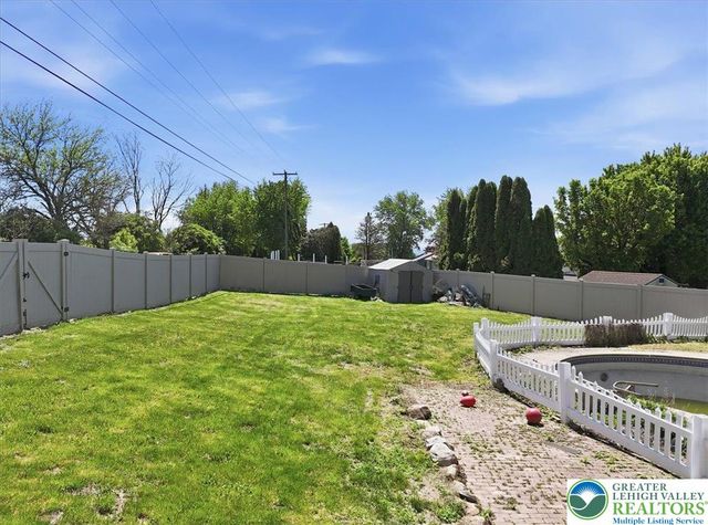7567 Airport Road, East Allen Twp, PA 18014