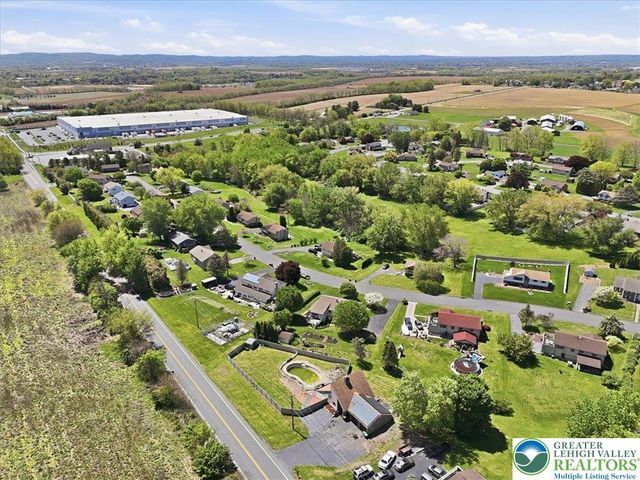 7567 Airport Road, East Allen Twp, PA 18014