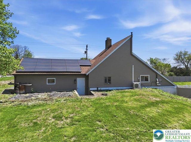 7567 Airport Road, East Allen Twp, PA 18014