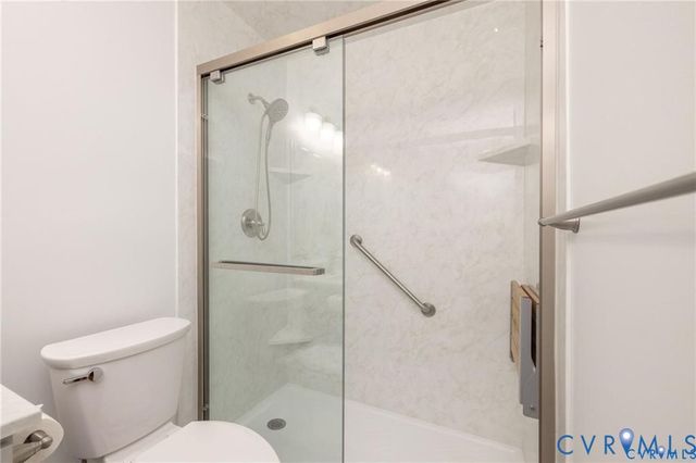 11714 S Briar Patch Dr, Midlothian, VA 23113