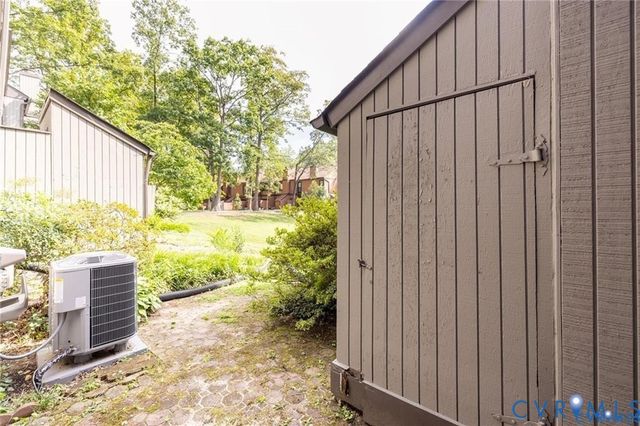 11714 S Briar Patch Dr, Midlothian, VA 23113