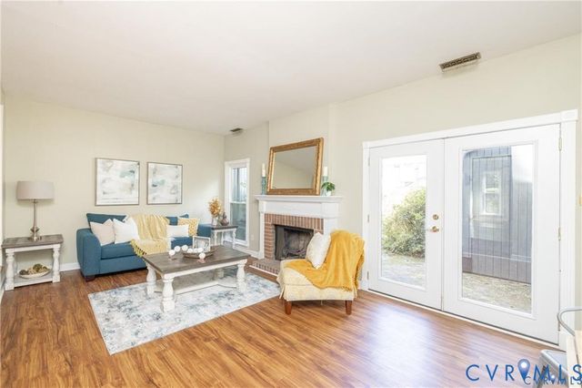 11714 S Briar Patch Dr, Midlothian, VA 23113