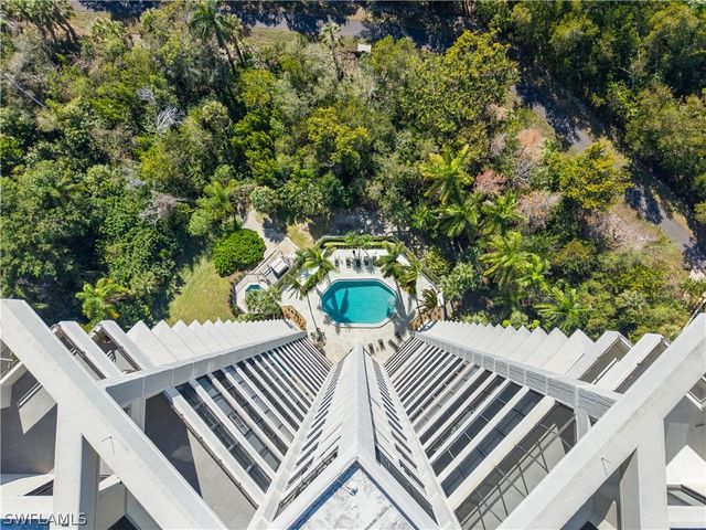 5555 Heron Point DR 401, Naples, FL 34108