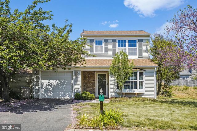 13508 COATES LN, Herndon, VA 20171